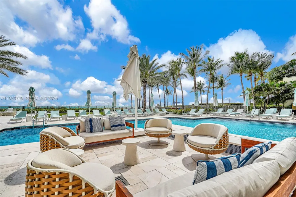 16051 Collins Ave #1503 Sunny Isles Beach, FL 33160