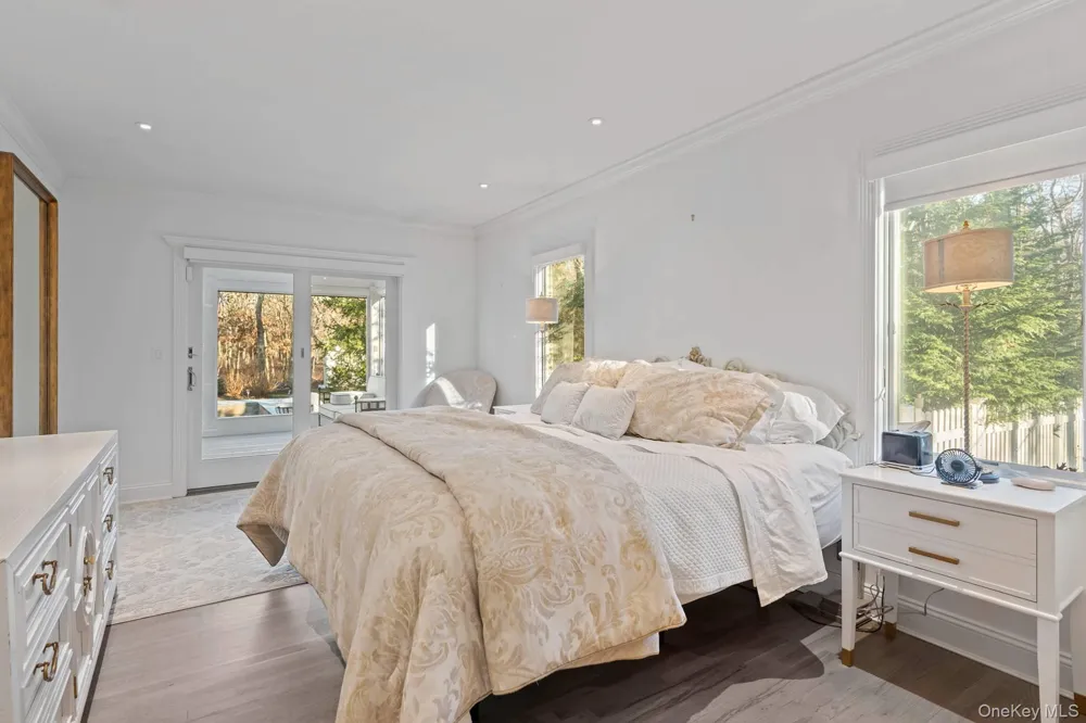 1824 Majors Path Southampton, NY 11968