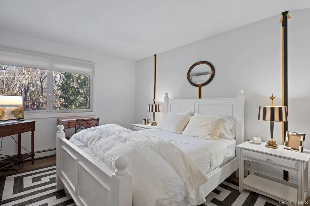 1824 Majors Path Southampton, NY 11968