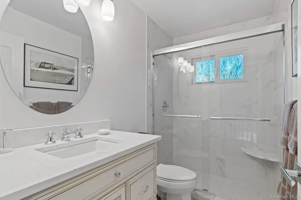 1824 Majors Path Southampton, NY 11968