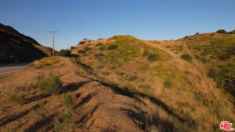 Kanan Road
