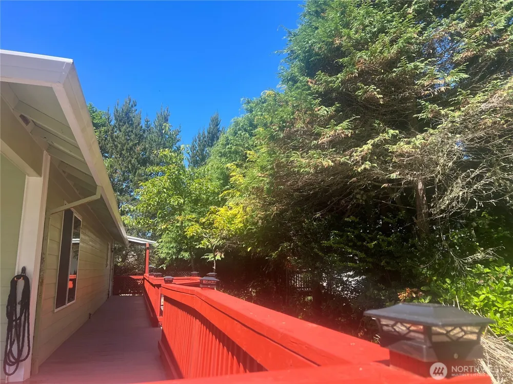 30211 O PLACE Ocean Park, WA 98640