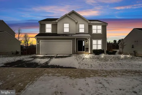 384 OLD IVY DRIVE