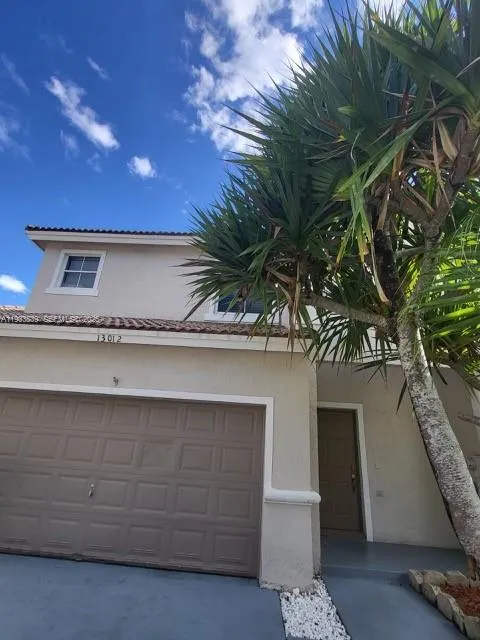 13012 NW 8th St Pembroke Pines, FL 33028