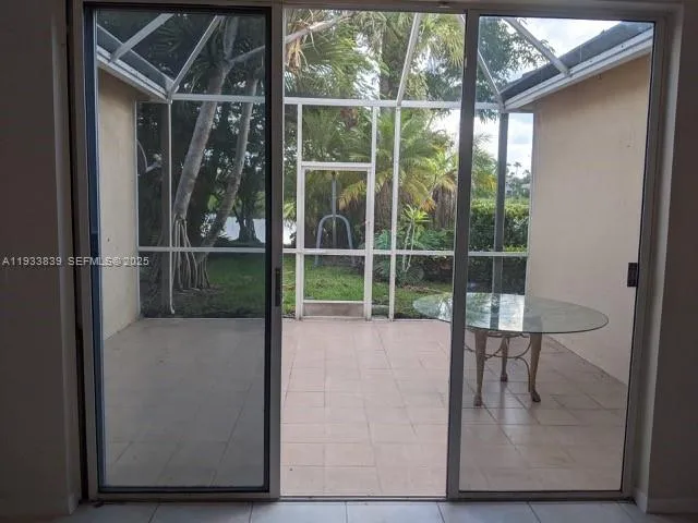 13012 NW 8th St Pembroke Pines, FL 33028