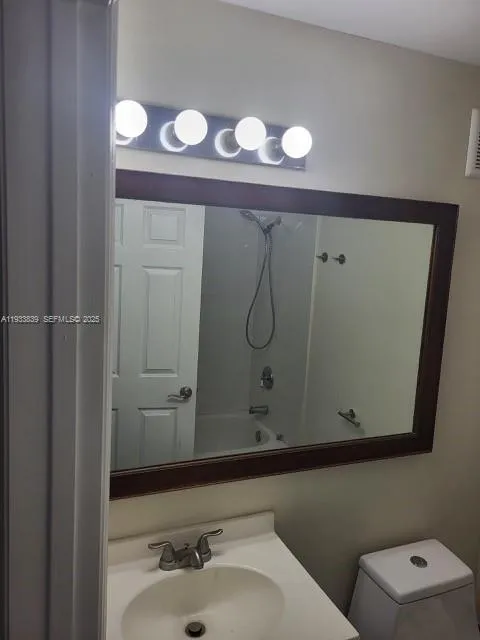 13012 NW 8th St Pembroke Pines, FL 33028
