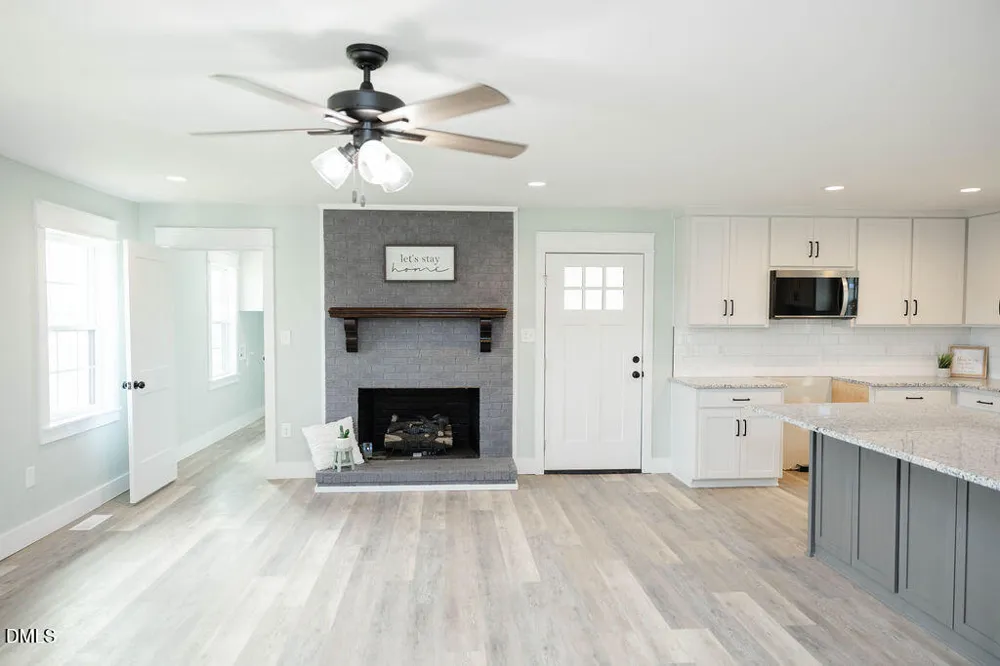 3055 Autry Mill Road Godwin, NC 28344