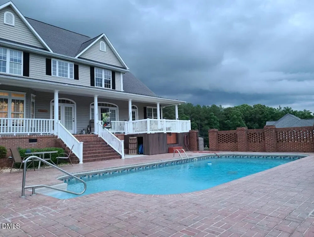 746 Club House Drive Blanch, NC 27212