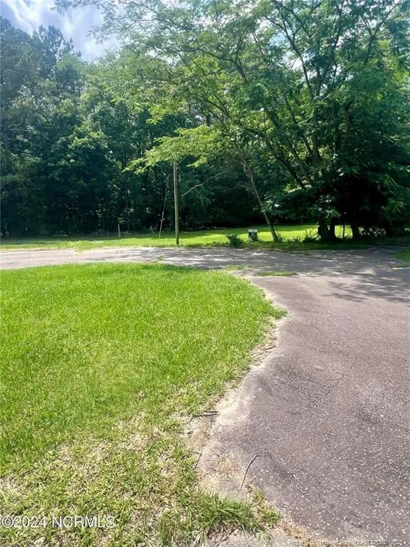 202 Millstone Court West End, NC 27376