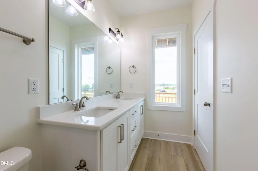 122 Shell Road Surf City, NC 28445