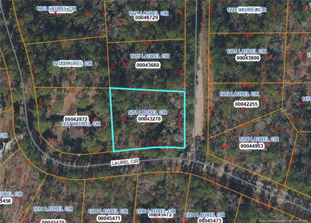 1211 Laurel Circle Vass, NC 28394