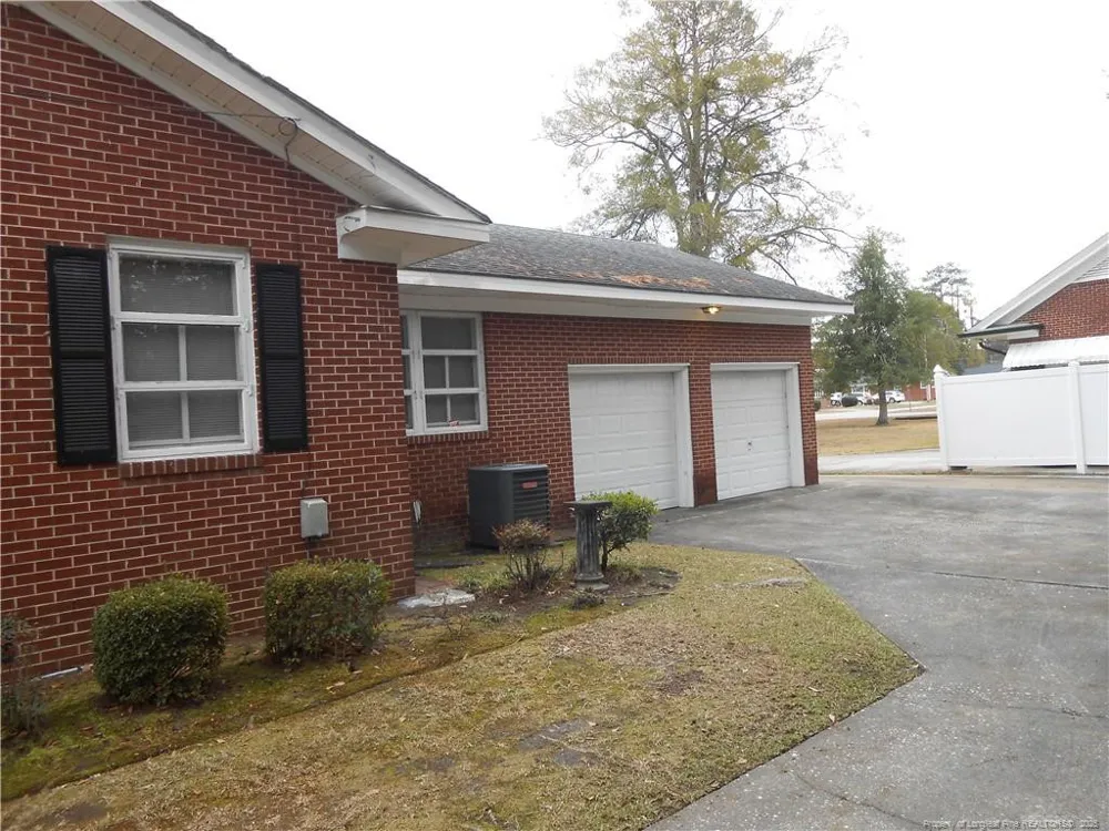 601 W 26th Street Lumberton, NC 28358