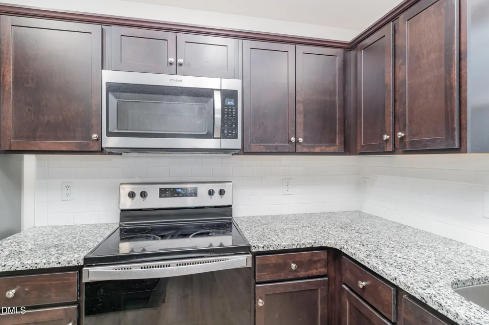 208 Tuscany Circle Princeton, NC 27569