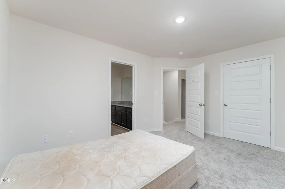 208 Tuscany Circle Princeton, NC 27569