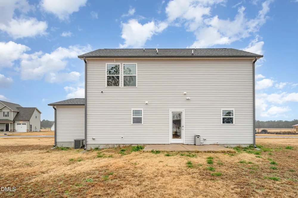 208 Tuscany Circle Princeton, NC 27569