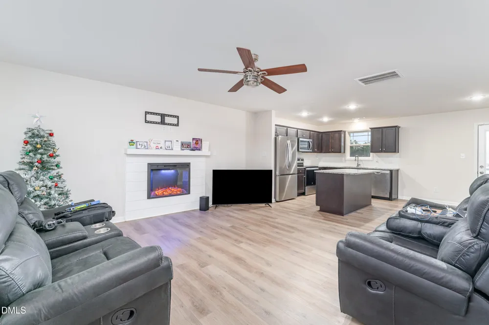 208 Tuscany Circle Princeton, NC 27569