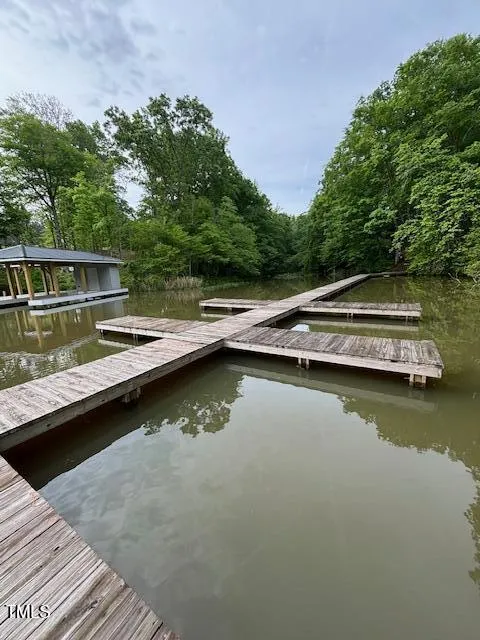 5 Pinnacle Shores Drive