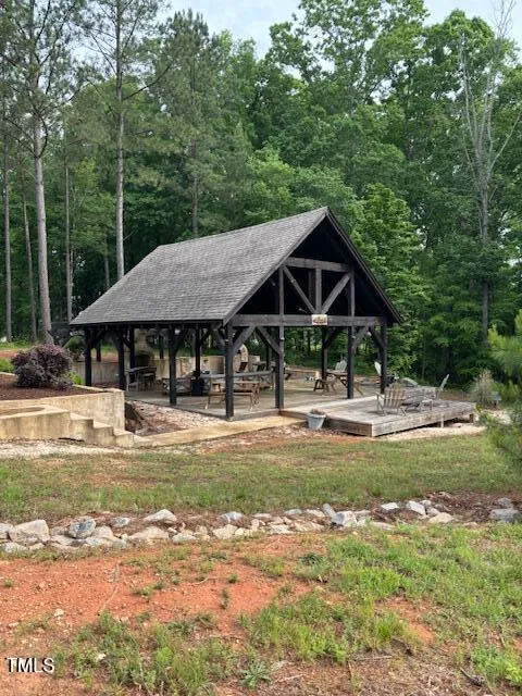 5 Pinnacle Shores Drive Macon, NC 27551