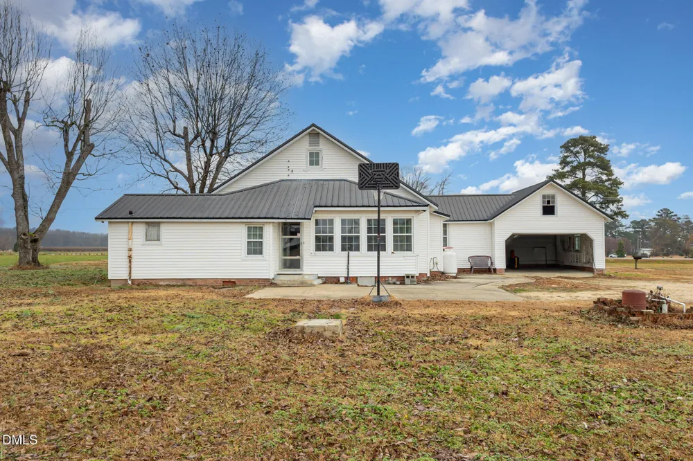 3235 Us Highway 13 S Goldsboro, NC 27530