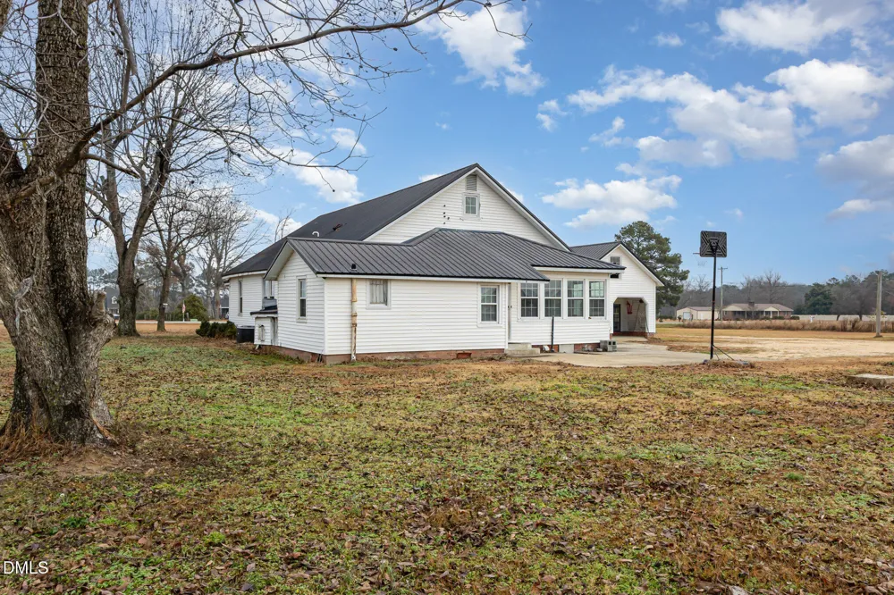 3235 Us Highway 13 S Goldsboro, NC 27530