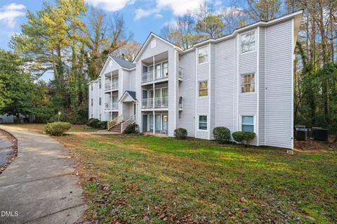 1300 Park Glen Drive #102