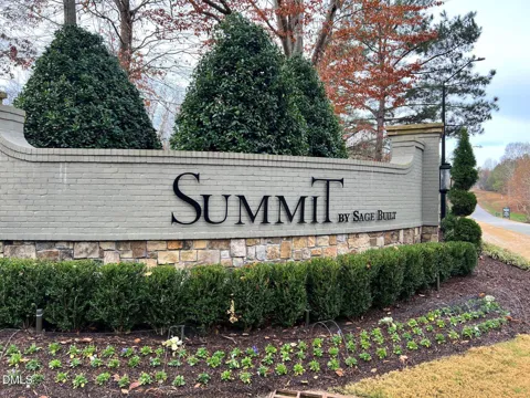 264 Mountaintop Circle