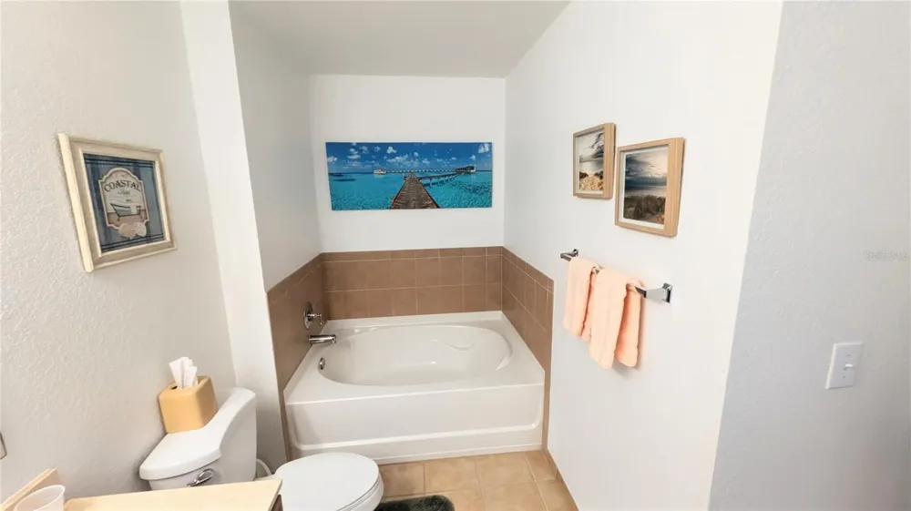 1064 TAMIAMI TRAIL #1606 Sarasota, FL 34236