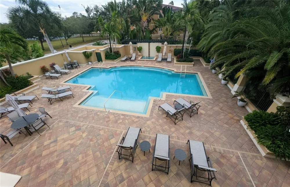 1064 TAMIAMI TRAIL #1606 Sarasota, FL 34236