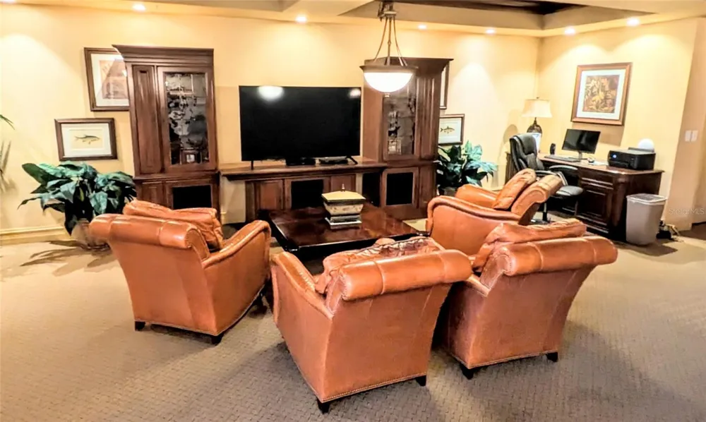 1064 TAMIAMI TRAIL #1606 Sarasota, FL 34236