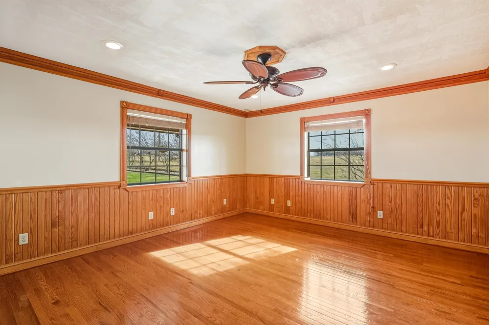 904 County Road 3341 Paradise, TX 76073