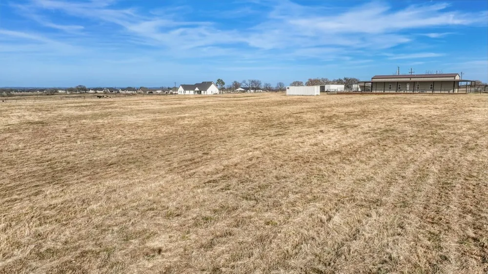 904 County Road 3341 Paradise, TX 76073