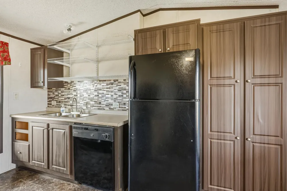 904 County Road 3341 Paradise, TX 76073
