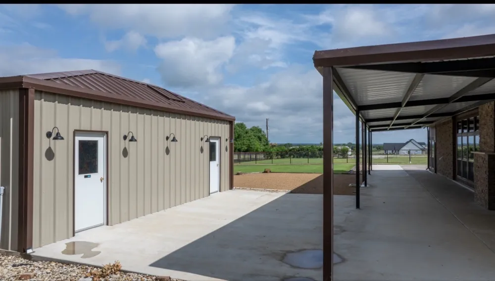 904 County Road 3341 Paradise, TX 76073