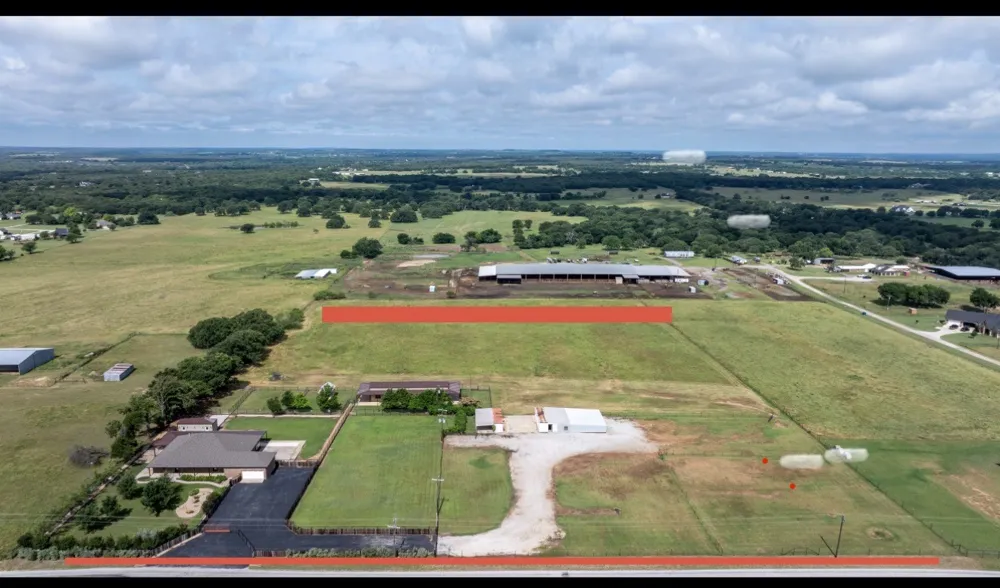 904 County Road 3341 Paradise, TX 76073