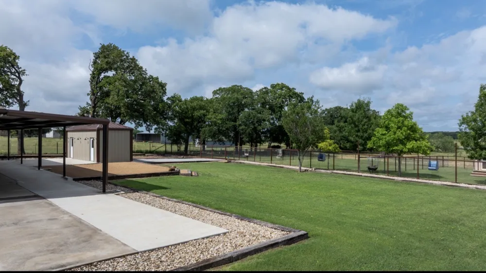 904 County Road 3341 Paradise, TX 76073