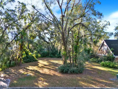 1113 RIVERHILLS DRIVE