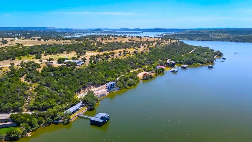 8301 County Road 300 Graham, TX 76450