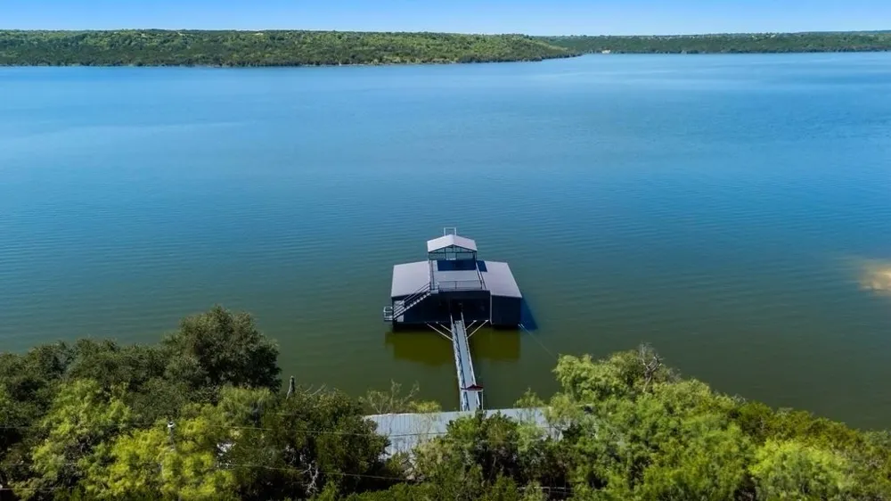 8301 County Road 300 Graham, TX 76450