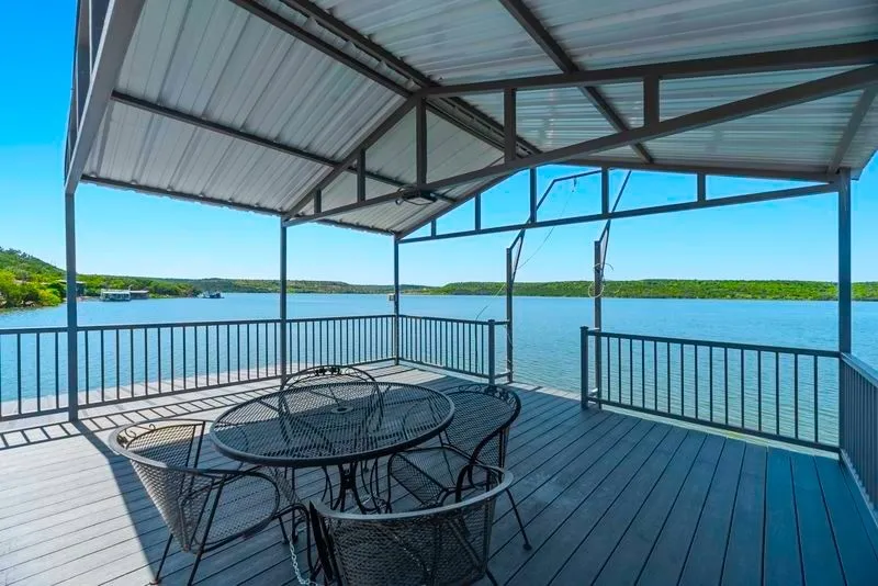 8301 County Road 300 Graham, TX 76450