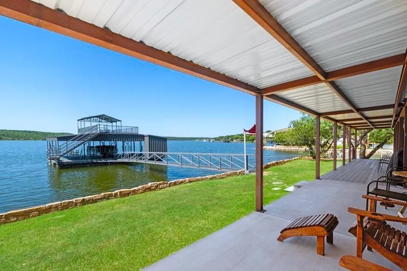 8301 County Road 300 Graham, TX 76450