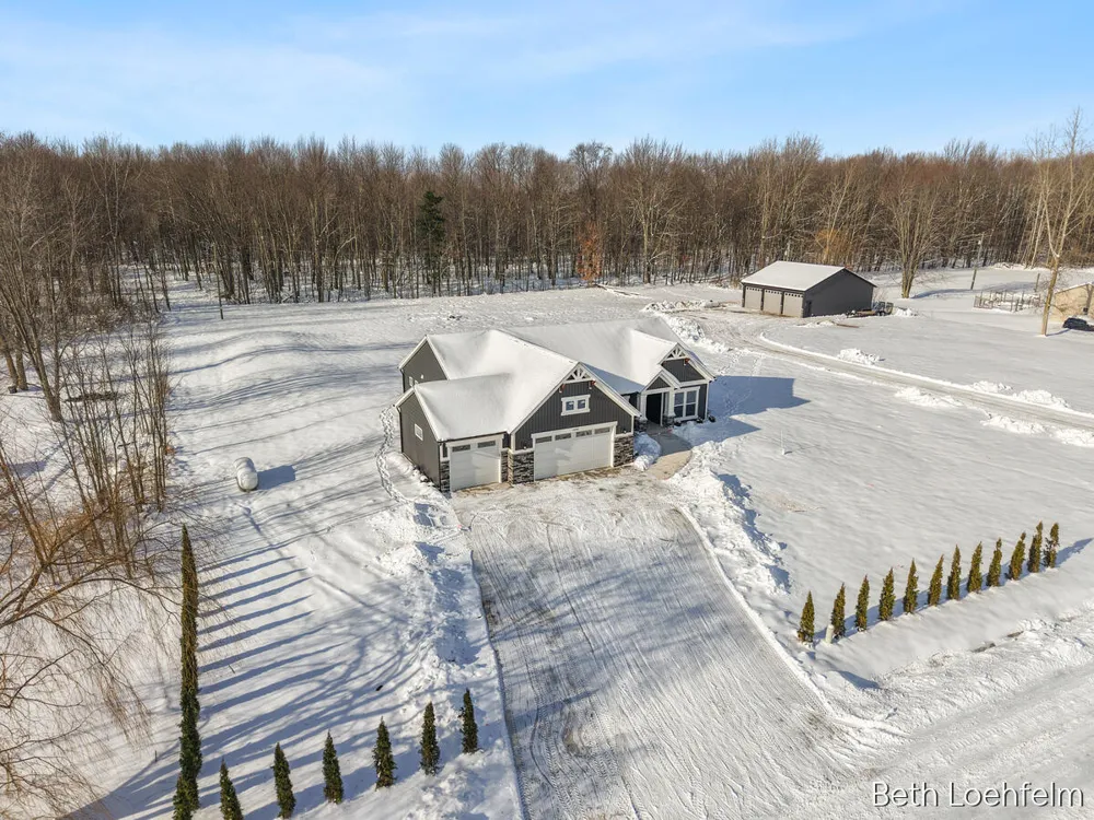1885 Shaw Road Casnovia Township, MI 49303