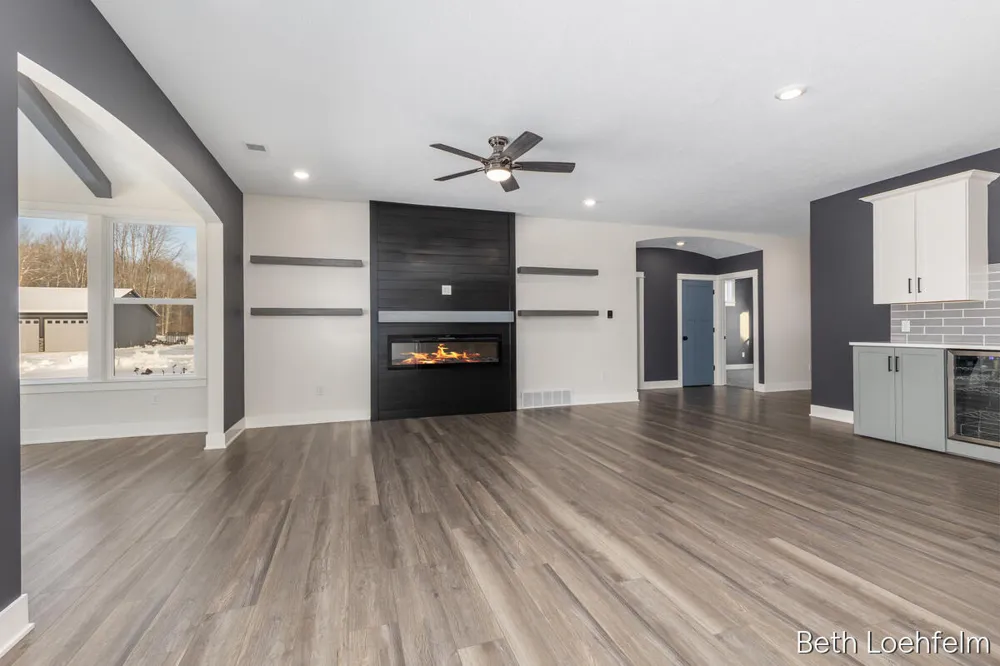 1885 Shaw Road Casnovia Township, MI 49303