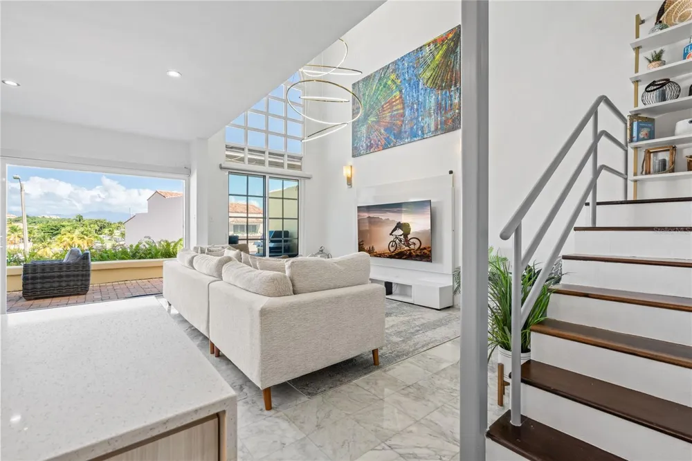 115 HARBOUR DRIVE #8 Humacao, PR 00791