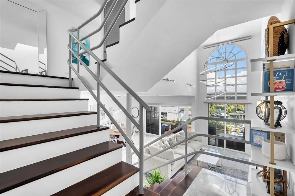 115 HARBOUR DRIVE #8 Humacao, PR 00791