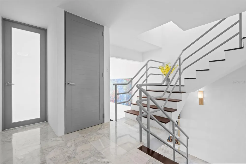 115 HARBOUR DRIVE #8 Humacao, PR 00791