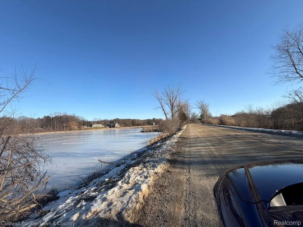 Ben Hur Drive Brighton City, MI 48114
