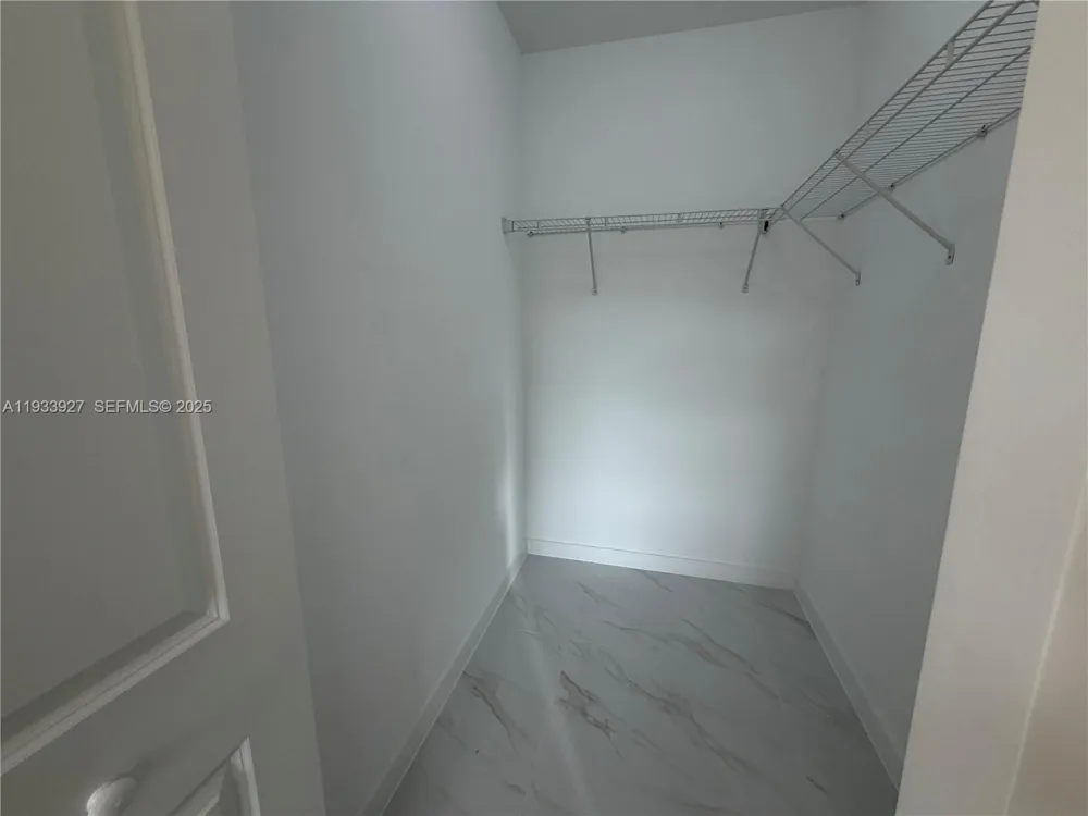 2308 E 4th Ave #205 Hialeah, FL 33013