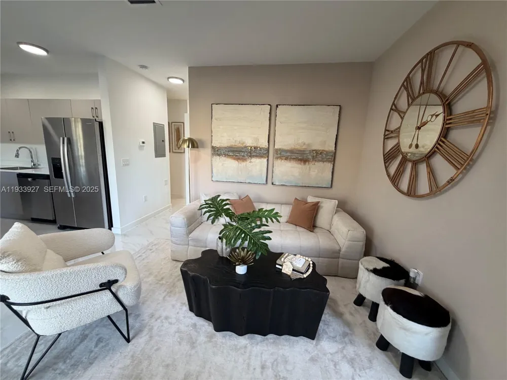 2308 E 4th Ave #205 Hialeah, FL 33013