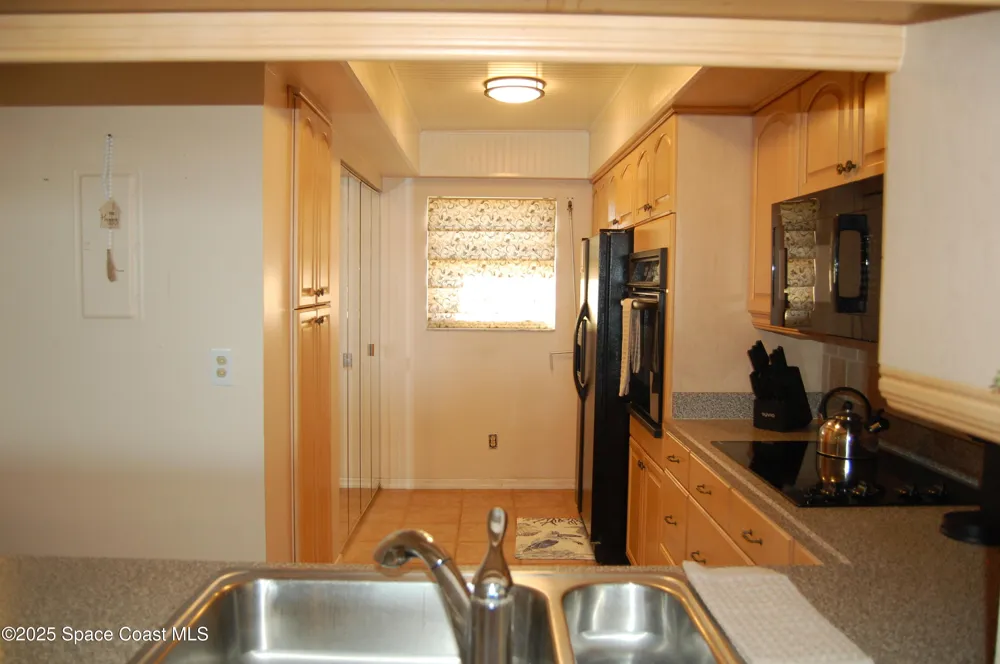 1860 Atlantic Avenue #B504 Cocoa Beach, FL 32931