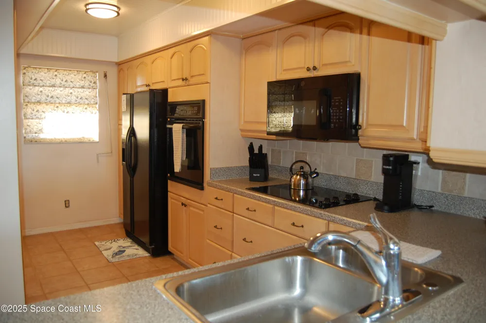 1860 Atlantic Avenue #B504 Cocoa Beach, FL 32931